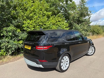 Used Land Rover Discovery 2018 for sale - 79197619: Photo