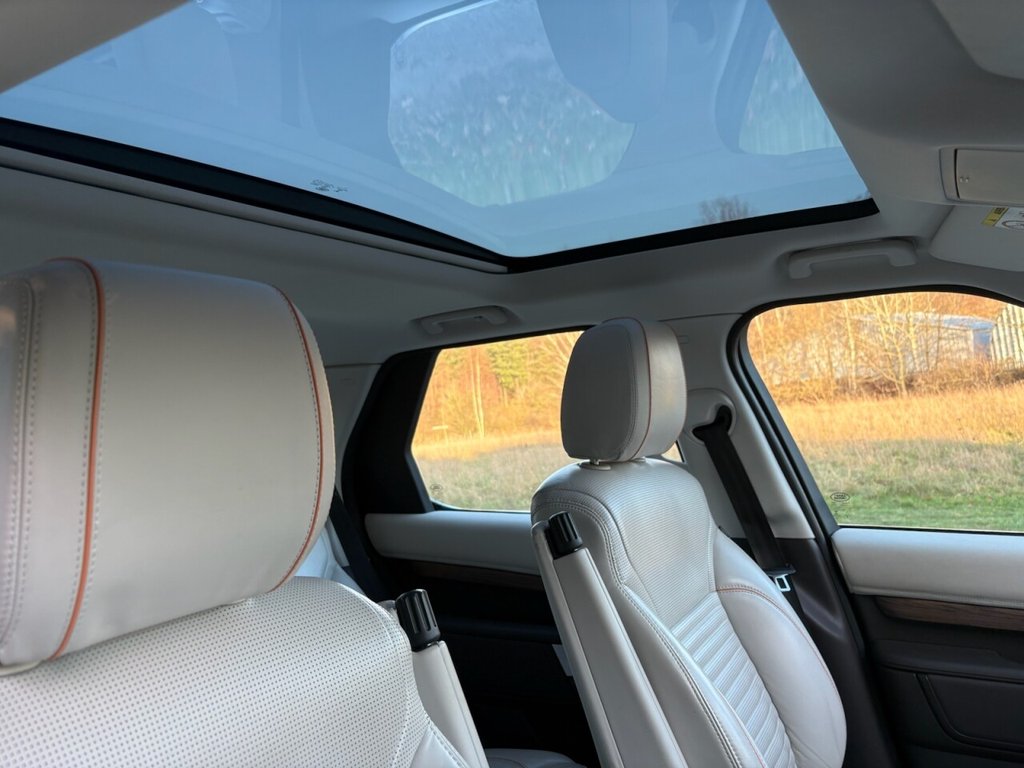 Used Land Rover Discovery 2017 for sale - 76973541: Photo 10