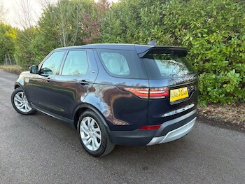 Used Land Rover Discovery 2017 for sale - 76973541: Photo