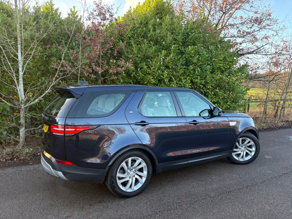 Used Land Rover Discovery 2017 for sale - 76973541: Photo 6