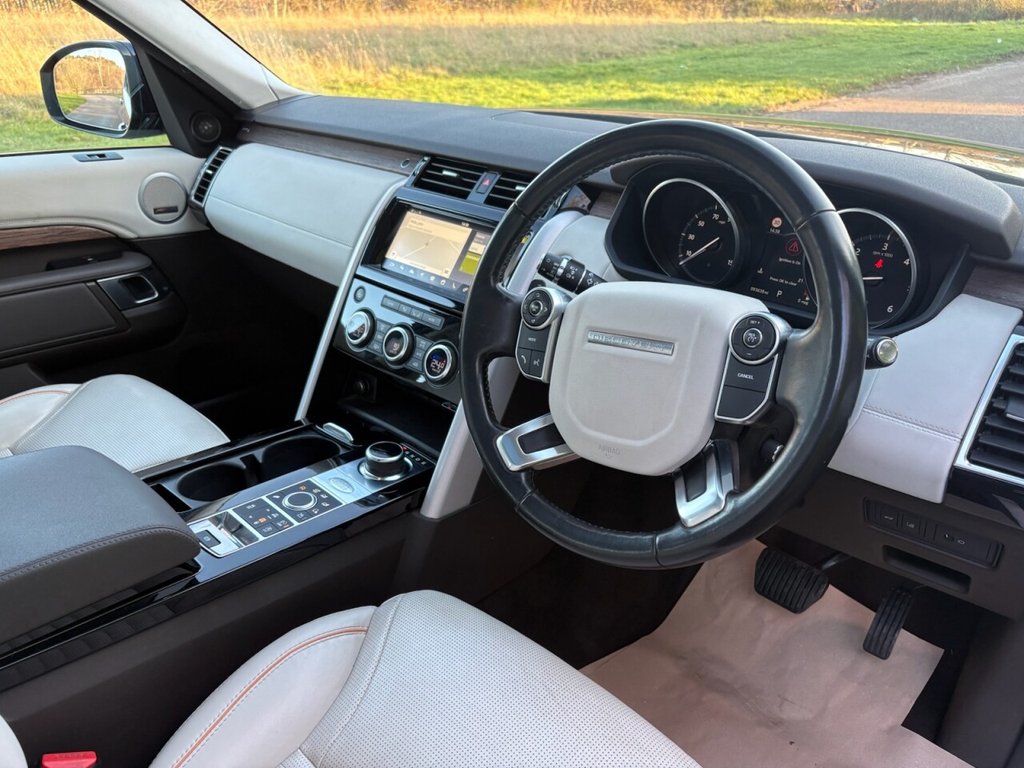 Used Land Rover Discovery 2017 for sale - 76973541: Photo 8