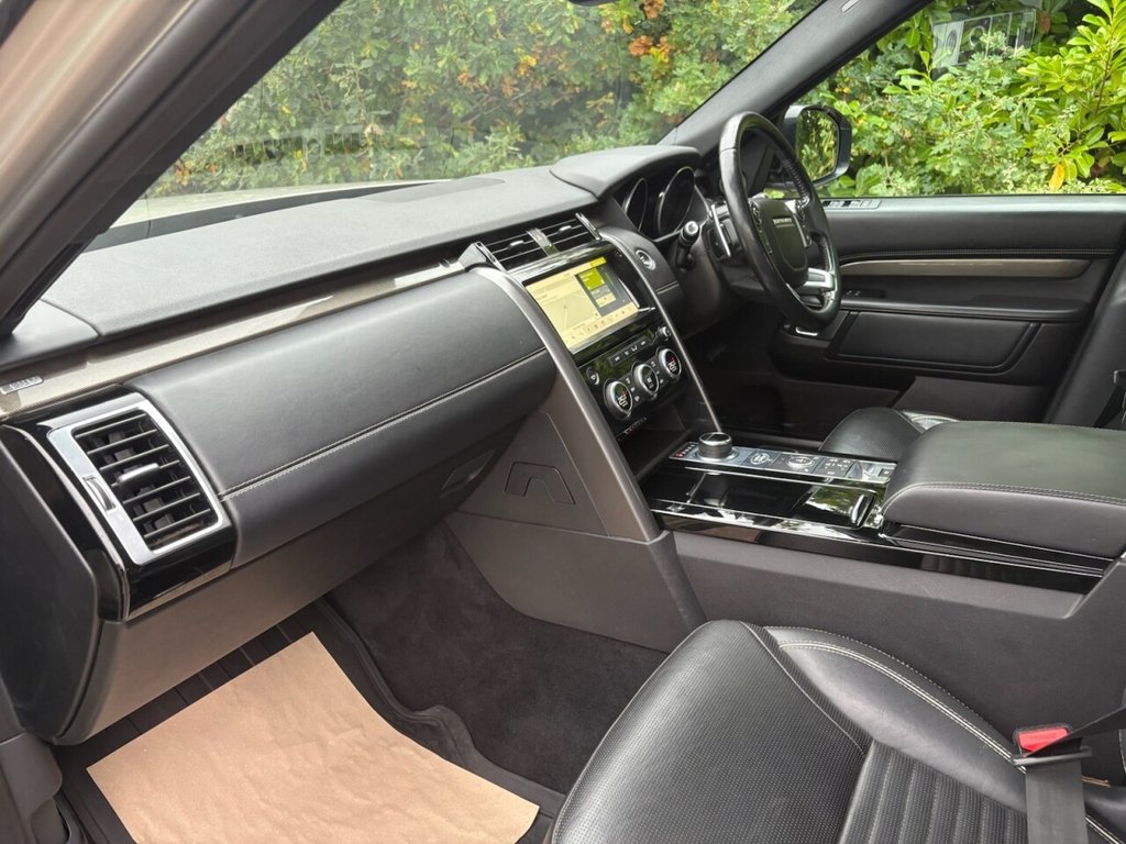 Used Land Rover Discovery 2017 for sale - 76119205: Photo 10