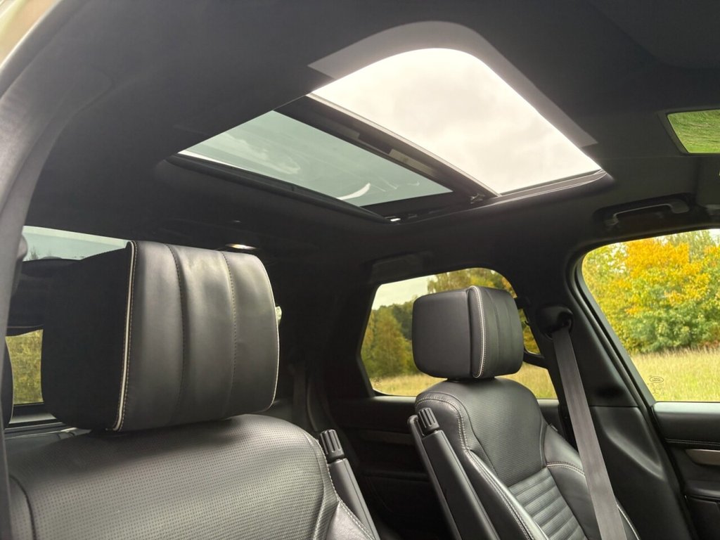 Used Land Rover Discovery 2017 for sale - 76119205: Photo 13