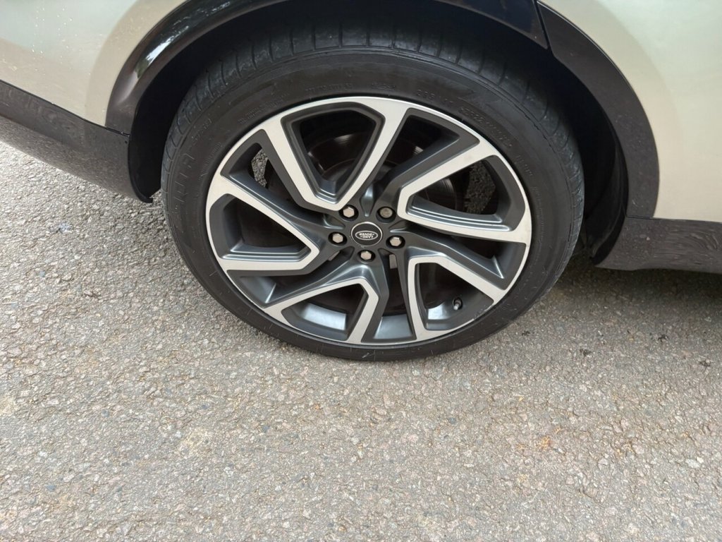 Used Land Rover Discovery 2017 for sale - 76119205: Photo 25