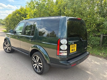 Used Land Rover Discovery 4 2015 for sale - 78414326: Photo