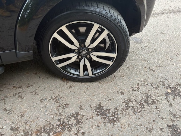 Used Land Rover Discovery 4 2015 for sale - 76236092: Photo 29