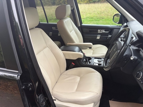Used Land Rover Discovery 4 2015 for sale - 76236092: Photo 9