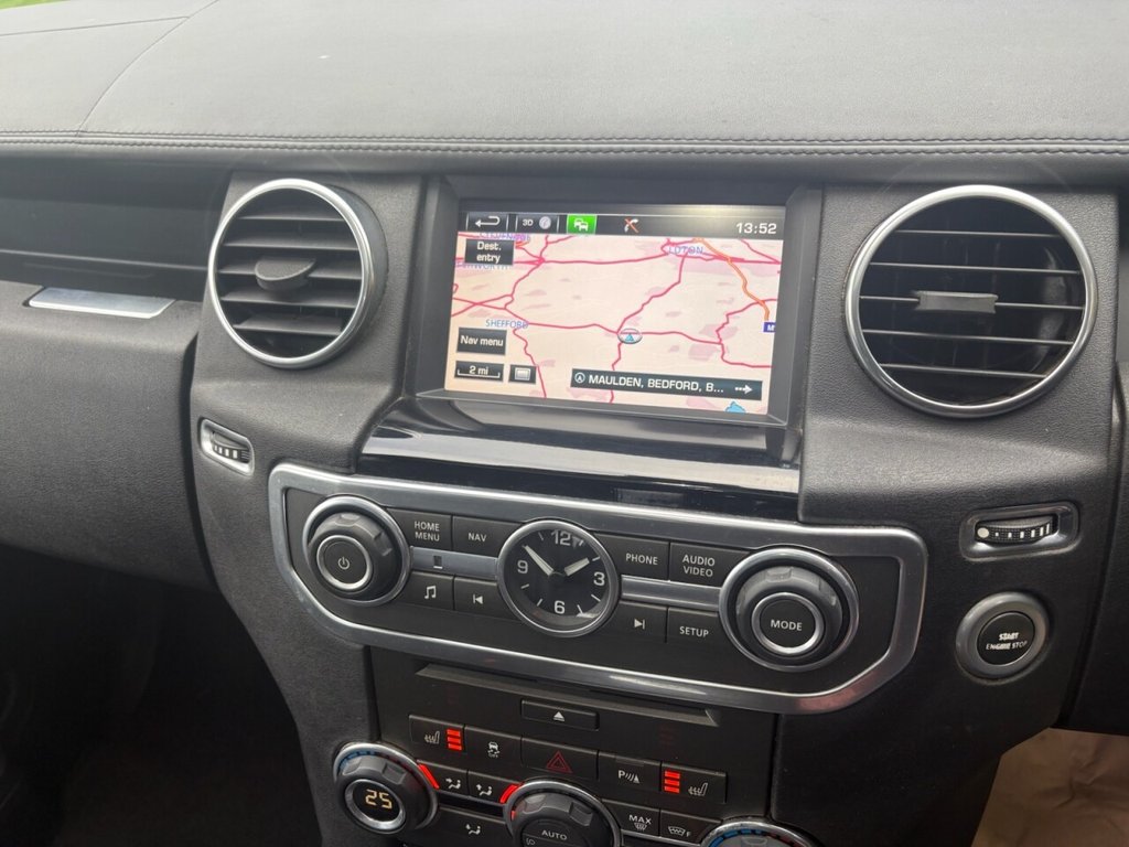 Used Land Rover Discovery 4 2015 for sale - 76632307: Photo 14