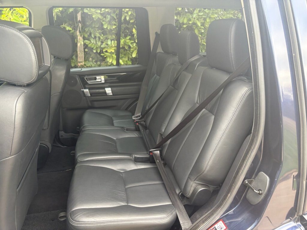 Used Land Rover Discovery 4 2015 for sale - 76632307: Photo 19