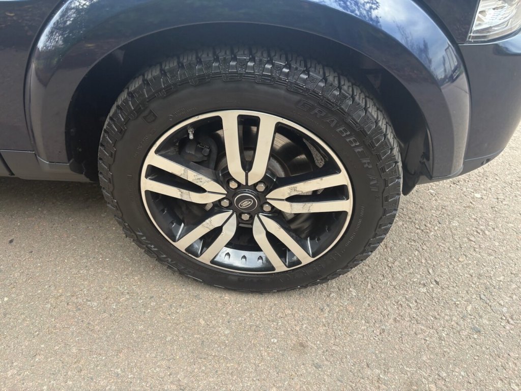 Used Land Rover Discovery 4 2015 for sale - 76632307: Photo 29