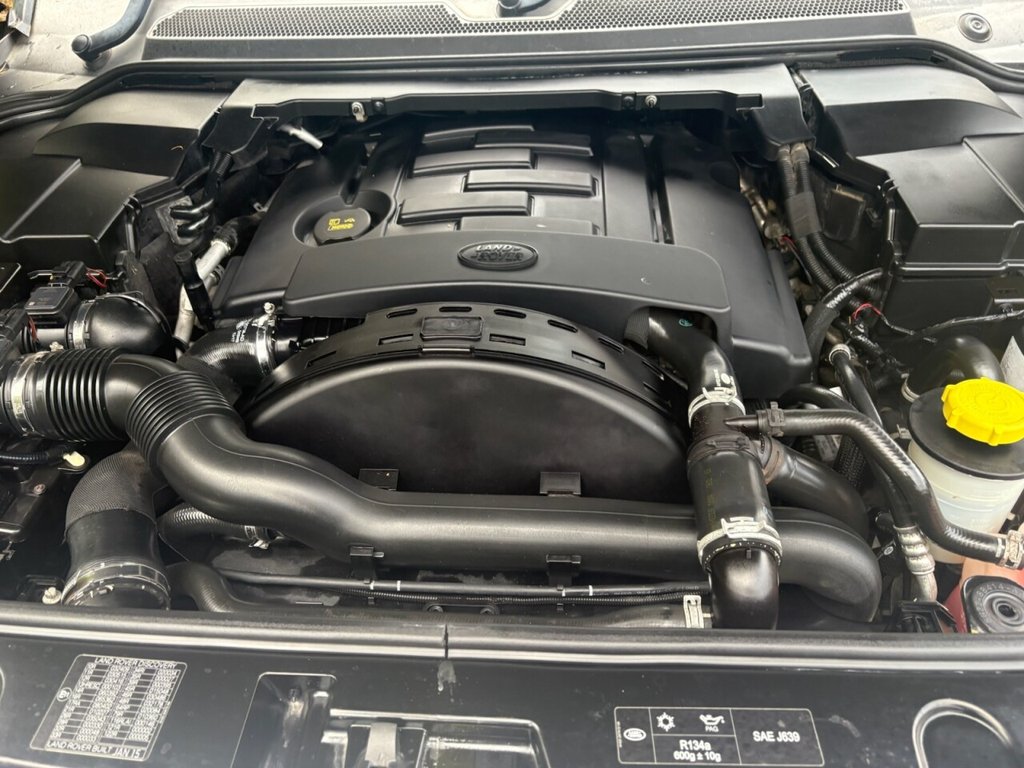 Used Land Rover Discovery 4 2015 for sale - 76632307: Photo 30