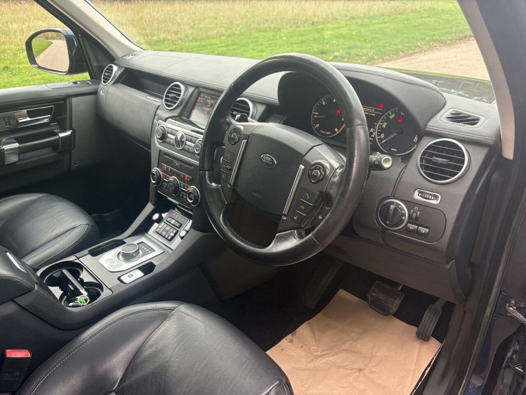 Used Land Rover Discovery 4 2015 for sale - 76632307: Photo 8