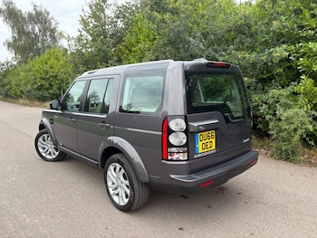 Used Land Rover Discovery 4 2016 for sale - 76028994: Photo