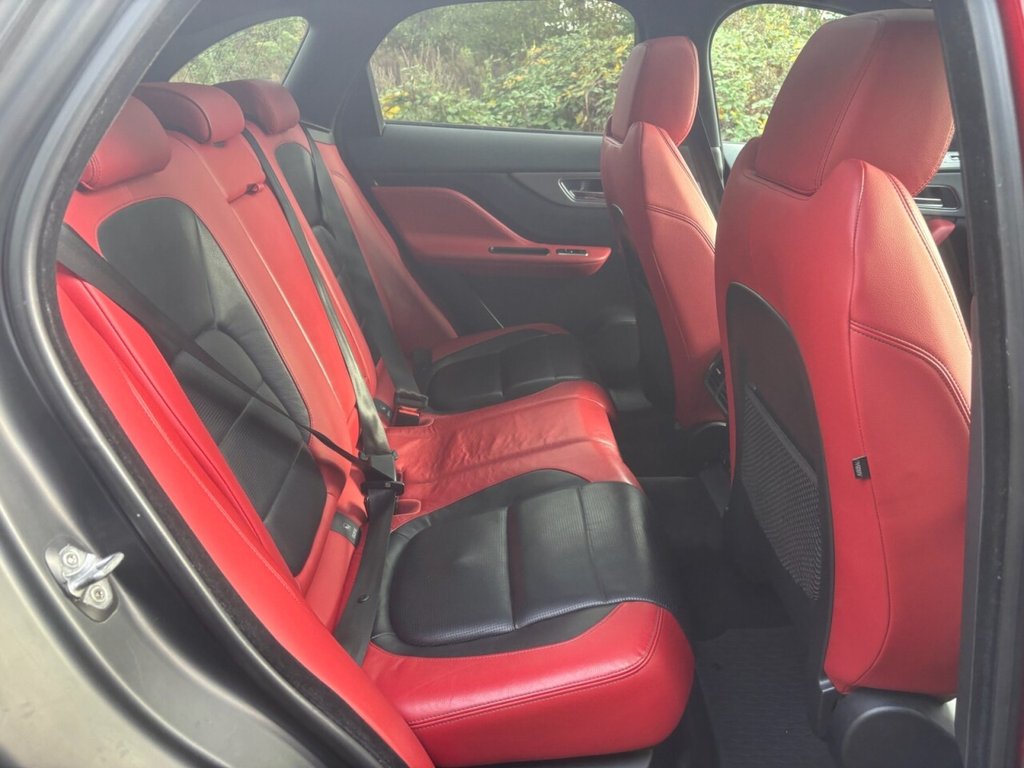 Used Jaguar F-Pace 2016 for sale - 76333649: Photo 19