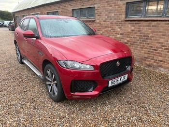 Jaguar - F-Pace