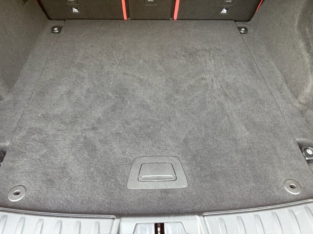 Used Jaguar F-Pace 2016 for sale - 76333649: Photo 22