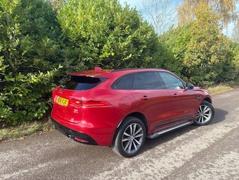 Used Jaguar F-Pace 2016 for sale - 76333649: Photo