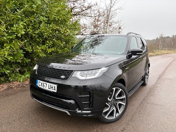 Used Land Rover Discovery 2017 for sale - 76973543: Photo