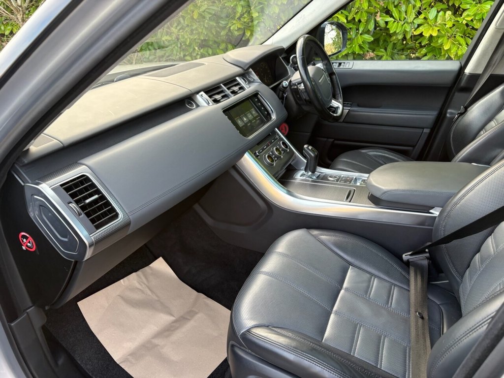 Used Land Rover Range Rover Sport 2015 for sale - 77408215: Photo 11