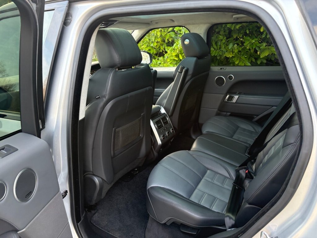 Used Land Rover Range Rover Sport 2015 for sale - 77408215: Photo 18