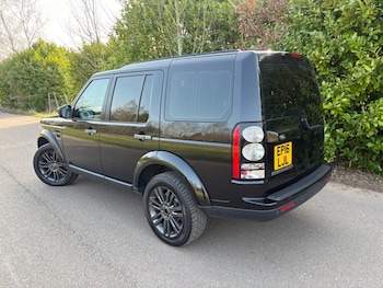 Used Land Rover Discovery 4 2016 for sale - 77734456: Photo