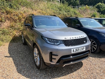 Used Land Rover Discovery 2019 for sale - 79233903: Photo