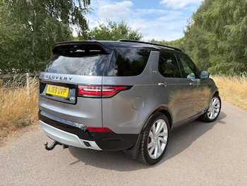 Used Land Rover Discovery 2019 for sale - 79233903: Photo