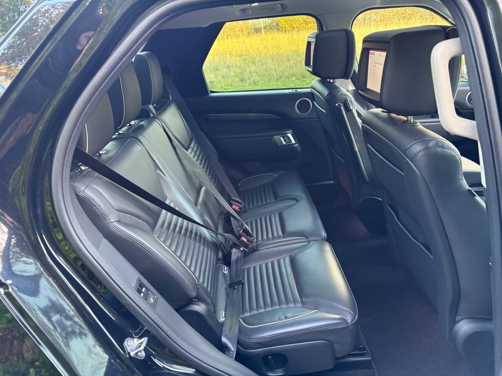 Used Land Rover Discovery 2017 for sale - 76632218: Photo 16