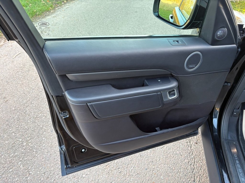 Used Land Rover Discovery 2017 for sale - 76632218: Photo 22