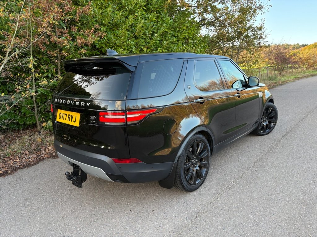 Used Land Rover Discovery 2017 for sale - 76632218: Photo 4