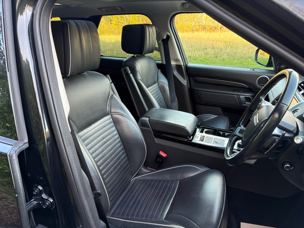 Used Land Rover Discovery 2017 for sale - 76632218: Photo 8