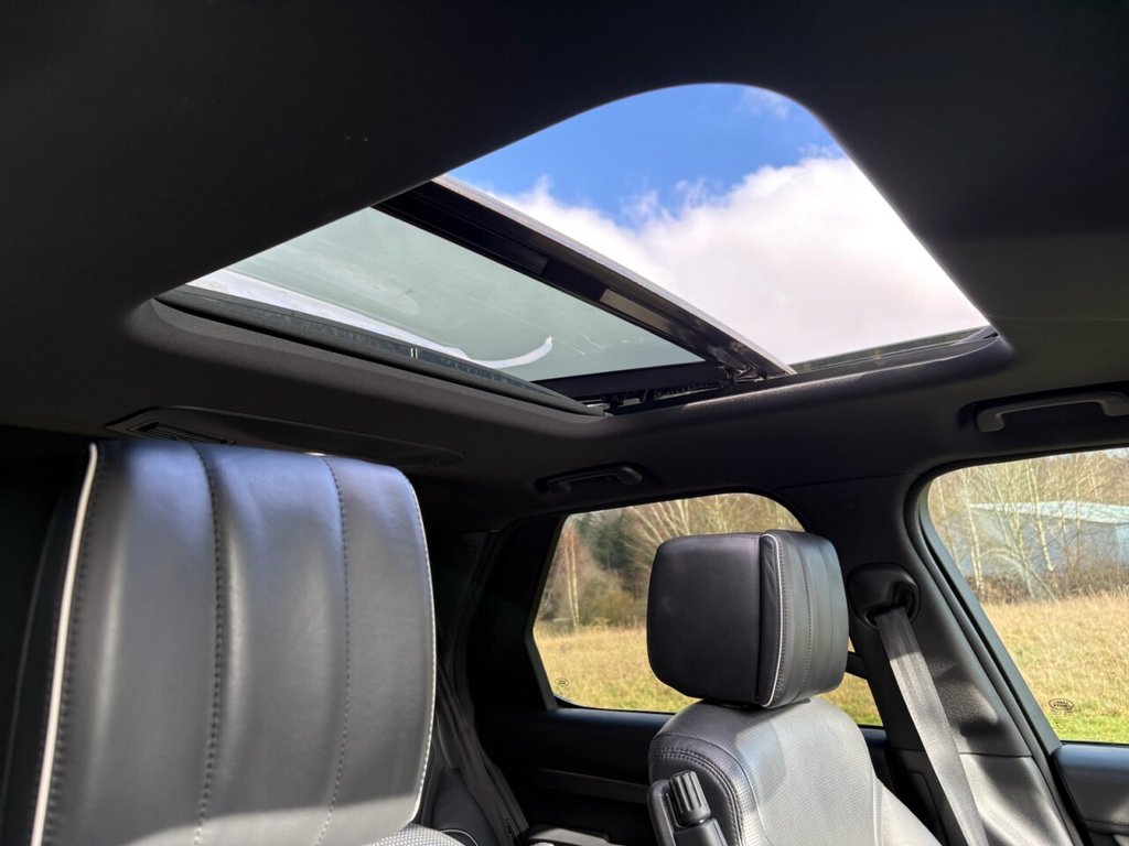 Used Land Rover Discovery 2019 for sale - 77408231: Photo 14