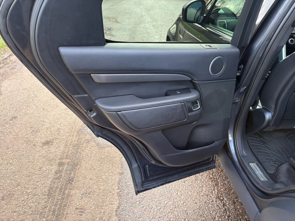 Used Land Rover Discovery 2019 for sale - 77408231: Photo 24