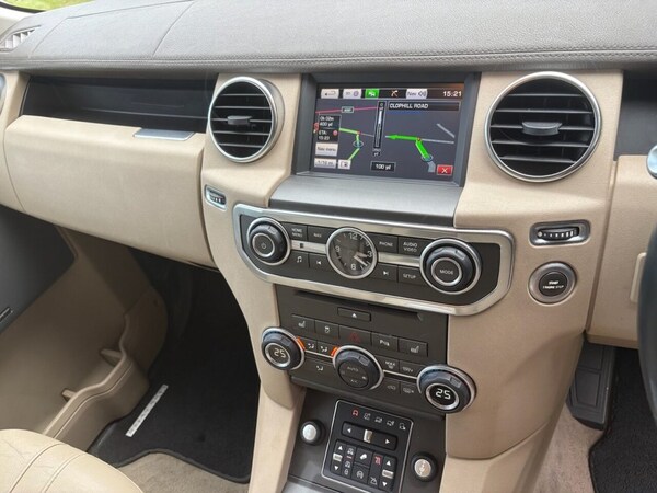 Used Land Rover Discovery 4 2015 for sale - 75703610: Photo 14