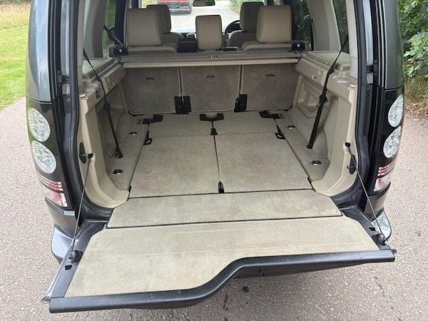 Used Land Rover Discovery 4 2015 for sale - 75703610: Photo 19