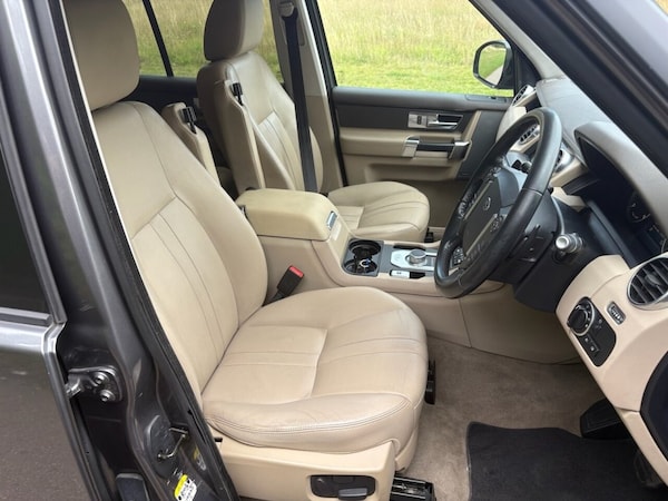 Used Land Rover Discovery 4 2015 for sale - 75703610: Photo 9