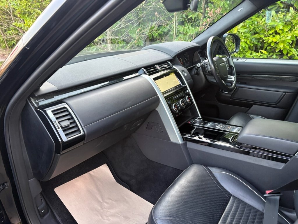 Used Land Rover Discovery 2018 for sale - 77681077: Photo 10