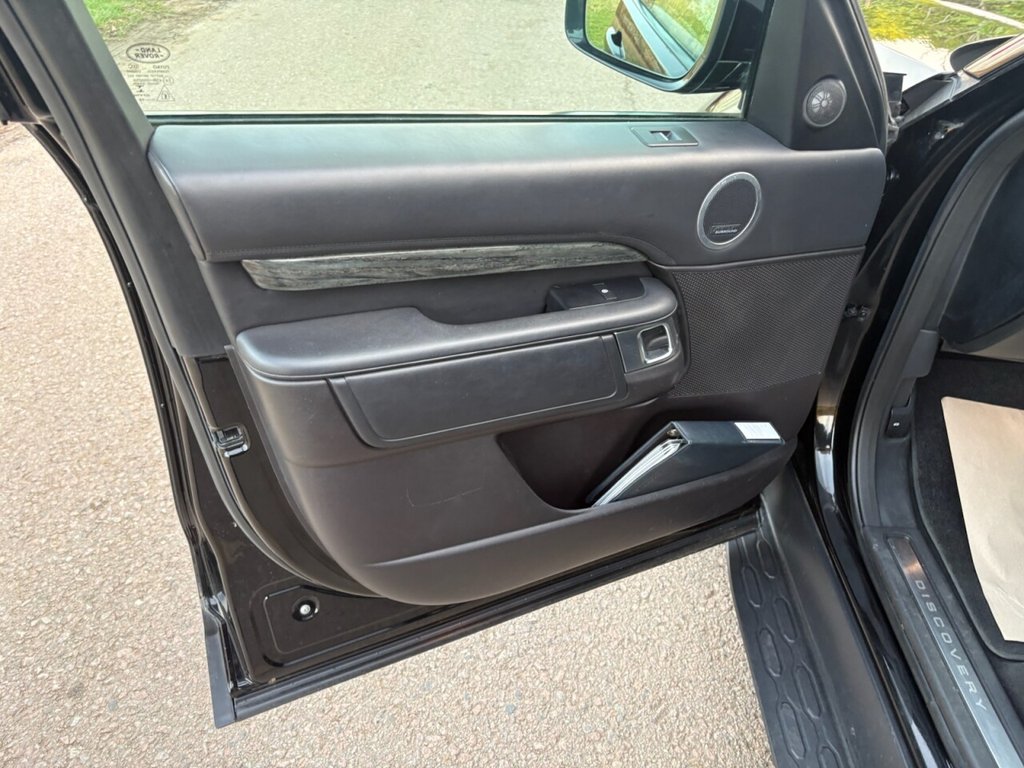 Used Land Rover Discovery 2018 for sale - 77681077: Photo 24