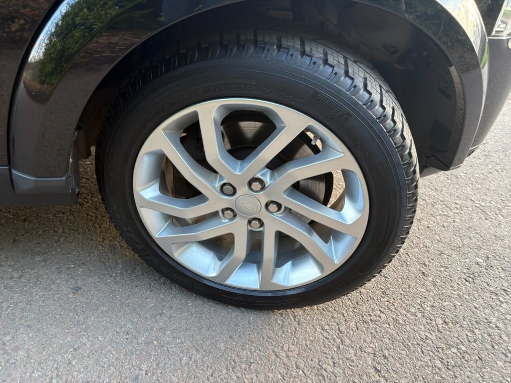 Used Land Rover Discovery 4 2016 for sale - 76934680: Photo 30