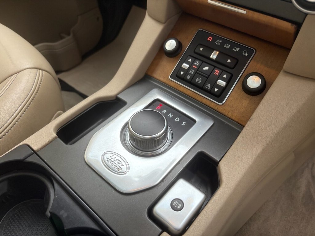 Used Land Rover Discovery 2015 for sale - 76482099: Photo 14