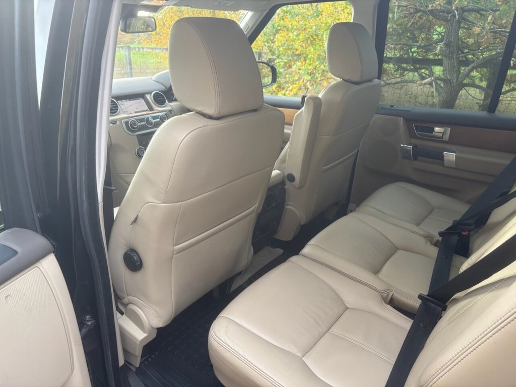 Used Land Rover Discovery 2015 for sale - 76482099: Photo 18