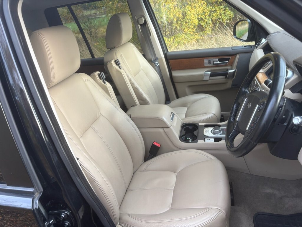 Used Land Rover Discovery 2015 for sale - 76482099: Photo 9