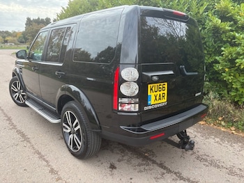 Used Land Rover Discovery 4 2016 for sale - 76333673: Photo