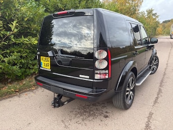 Used Land Rover Discovery 4 2016 for sale - 76333673: Photo