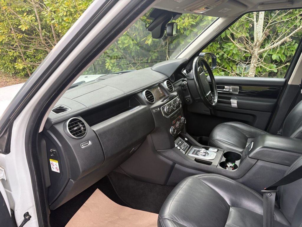 Used Land Rover Discovery 2014 for sale - 77991468: Photo 11