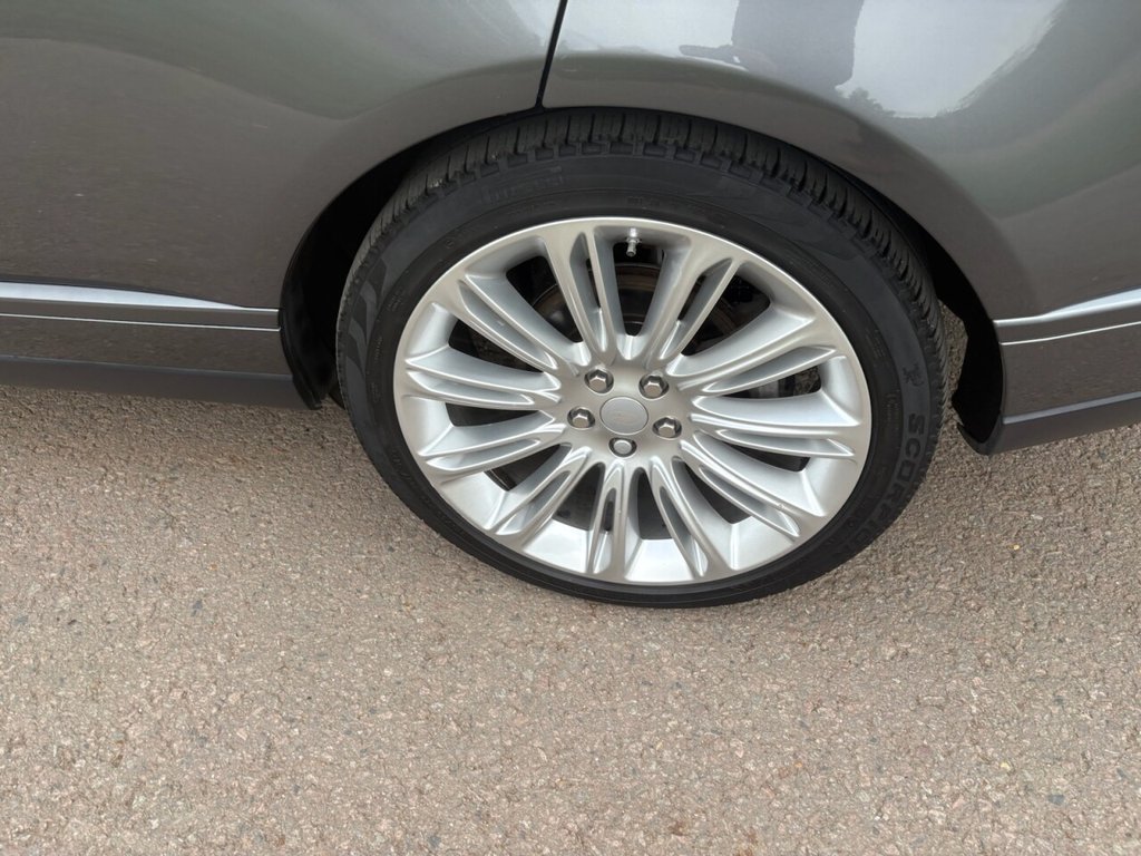 Used Land Rover Range Rover 2019 for sale - 76333642: Photo 25