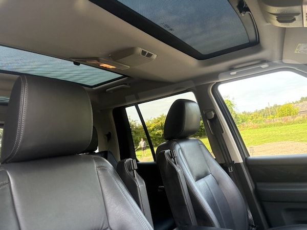 Used Land Rover Discovery 4 2014 for sale - 75474037: Photo 10