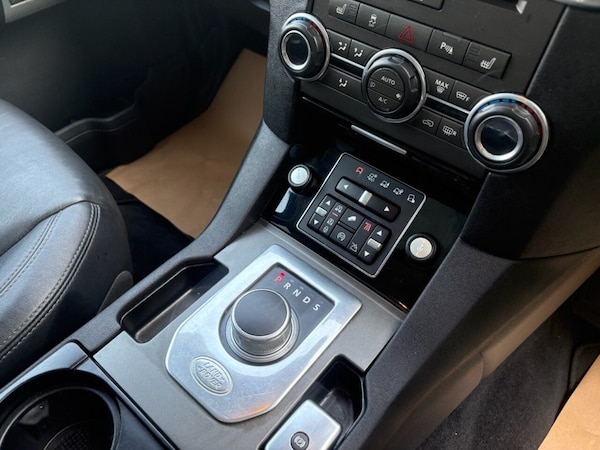Used Land Rover Discovery 4 2014 for sale - 75474037: Photo 11