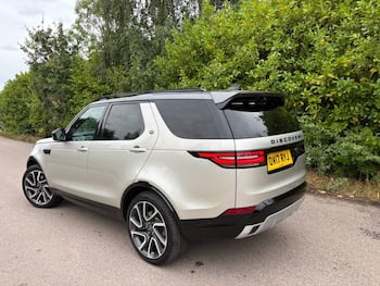 Used Land Rover Discovery 2017 for sale - 79632803: Photo