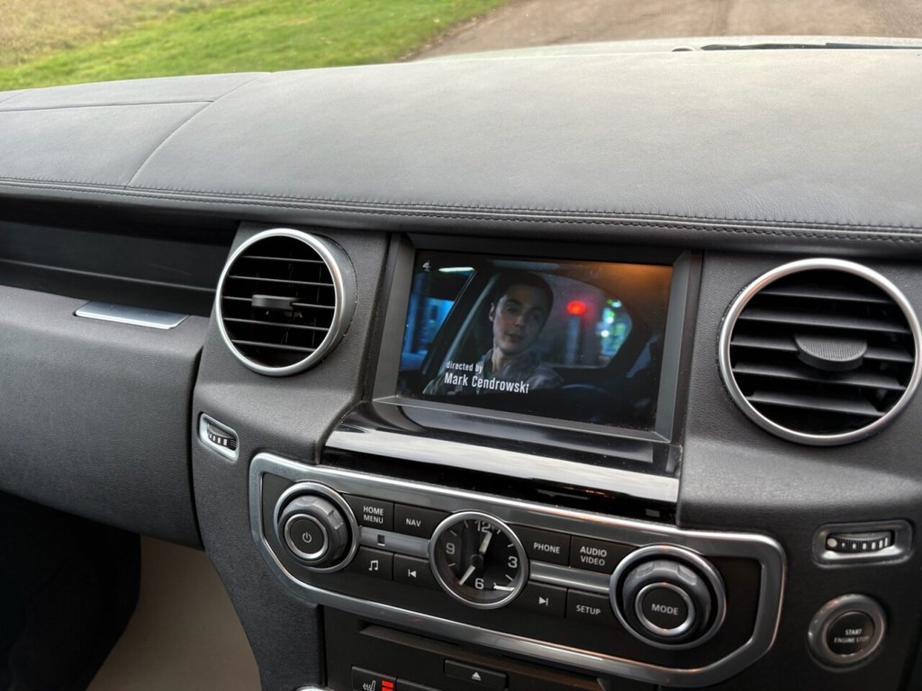 Used Land Rover Discovery 2016 for sale - 76934674: Photo 13